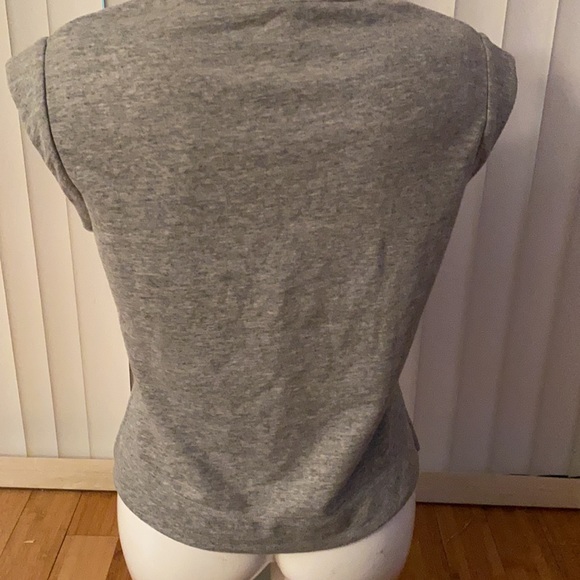 New BCBG Gray Sleeveless Sweatshirt - Picture 3 of 4